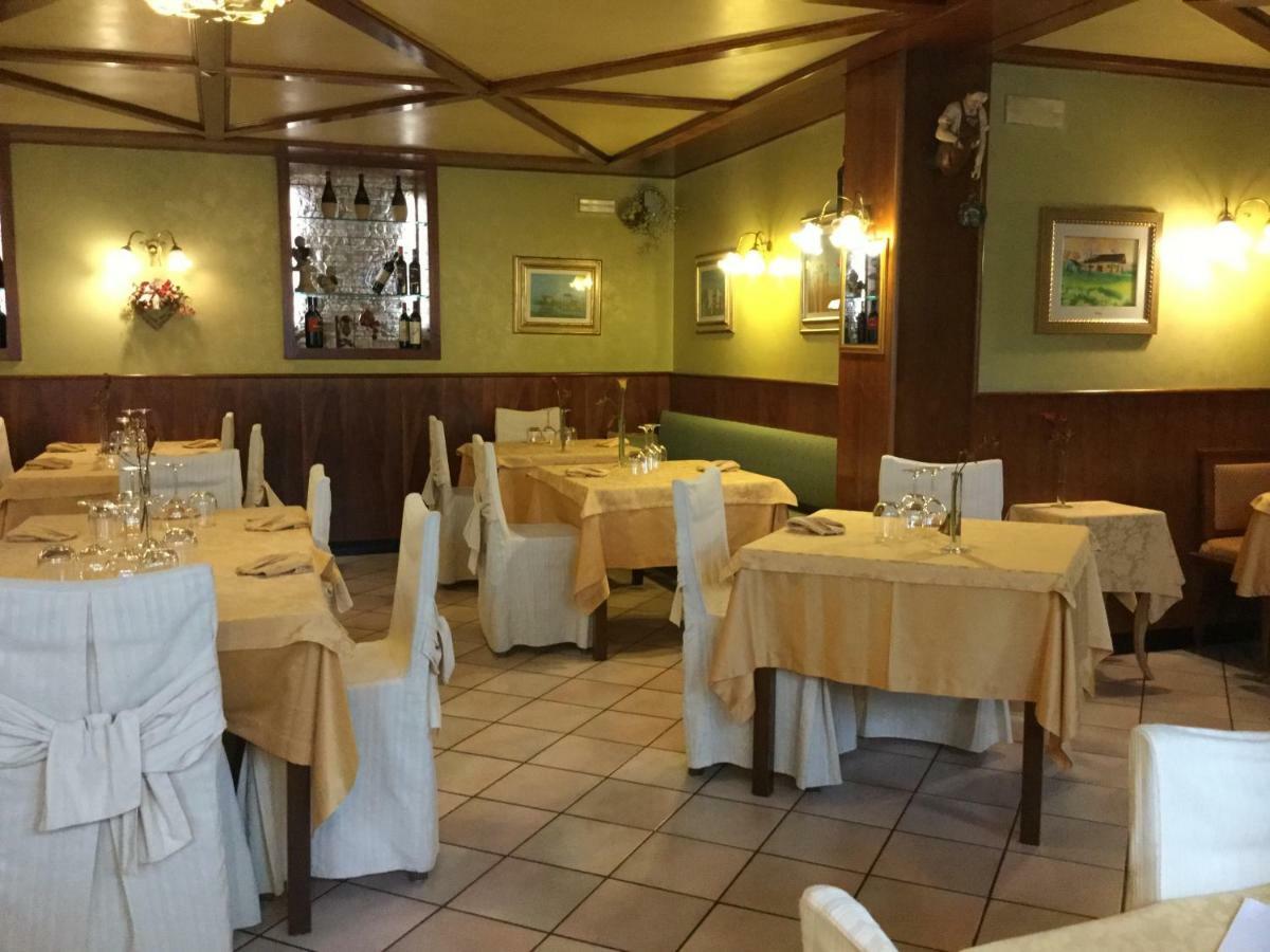 Albergo Ciori أسياجو المظهر الخارجي الصورة