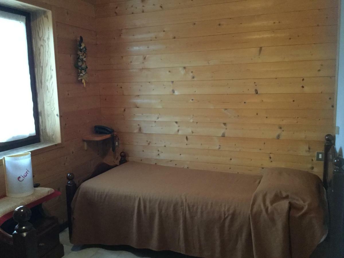 Albergo Ciori أسياجو المظهر الخارجي الصورة
