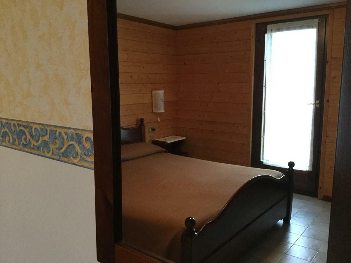 Albergo Ciori أسياجو المظهر الخارجي الصورة